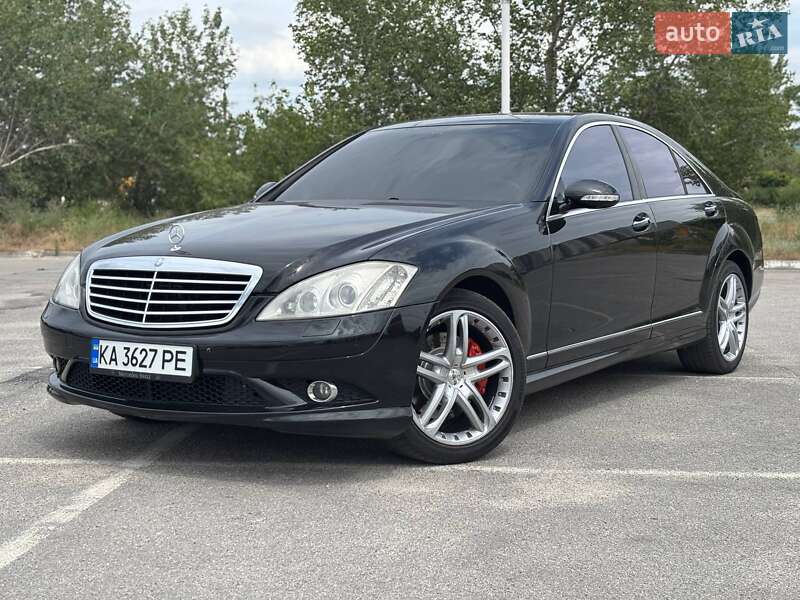 Mercedes-Benz S-Class 2007
