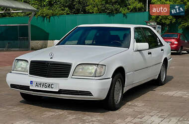 Седан Mercedes-Benz S-Class 1992 в 