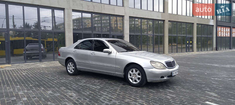 Седан Mercedes-Benz S-Class 2000 в Полтаве