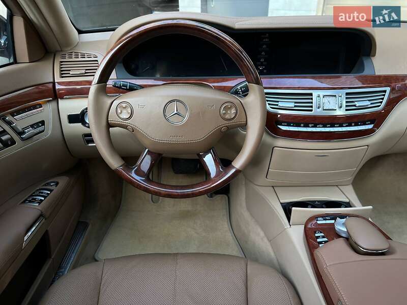 Седан Mercedes-Benz S-Class 2008 в Одессе