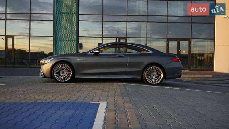 Купе Mercedes-Benz S-Class 2016 в Львове