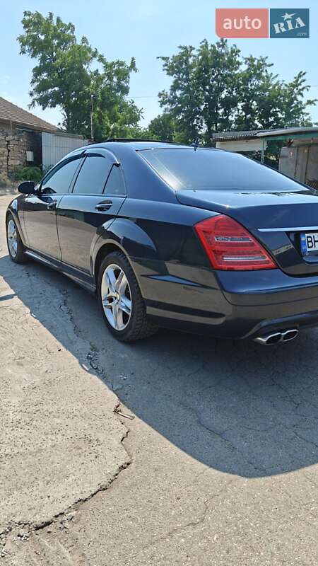 Седан Mercedes-Benz S-Class 2006 в Белгороде-Днестровском