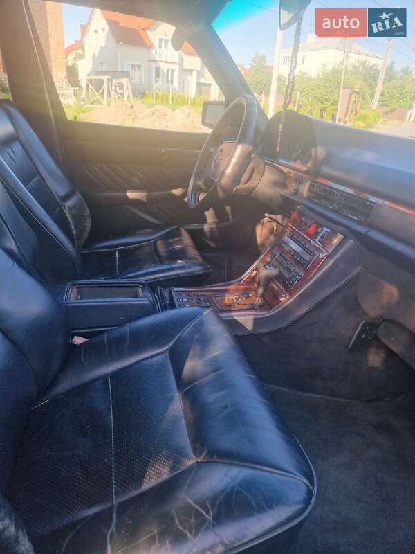 Седан Mercedes-Benz S-Class 1990 в Львове