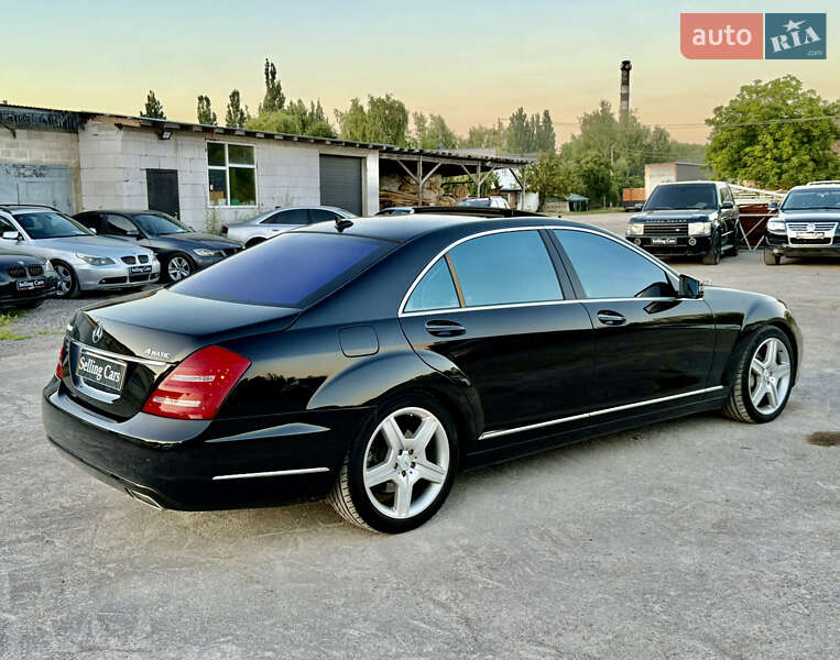 Седан Mercedes-Benz S-Class 2010 в Ровно