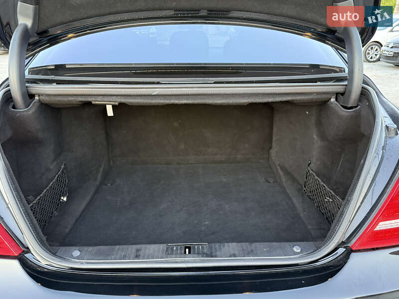 Седан Mercedes-Benz S-Class 2010 в Ровно