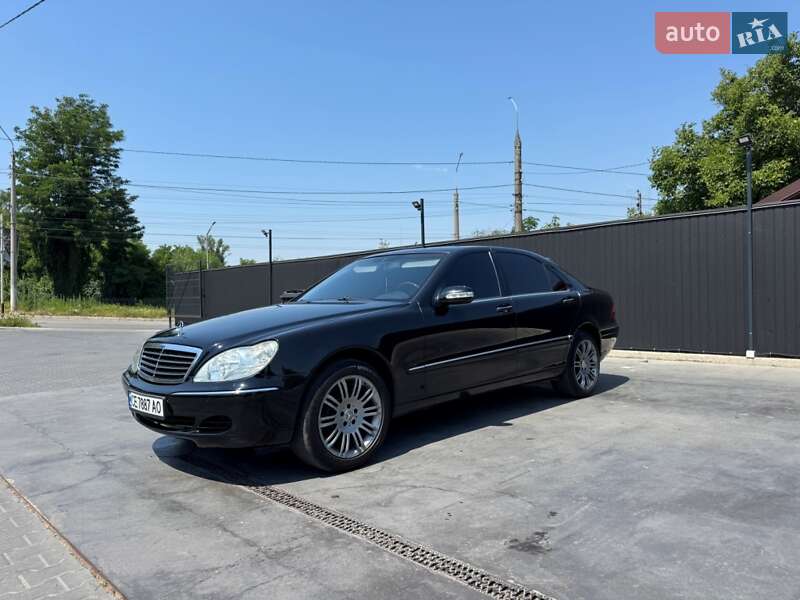 Седан Mercedes-Benz S-Class 2001 в Чернівцях