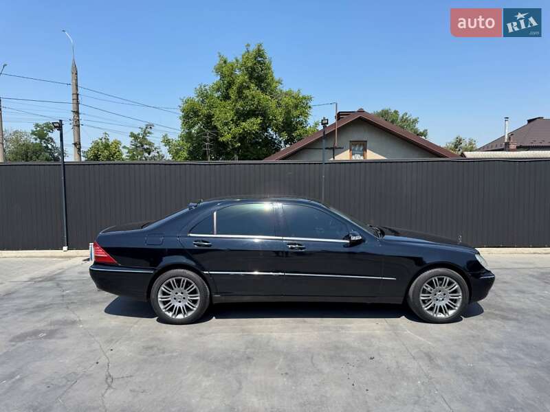 Седан Mercedes-Benz S-Class 2001 в Чернівцях