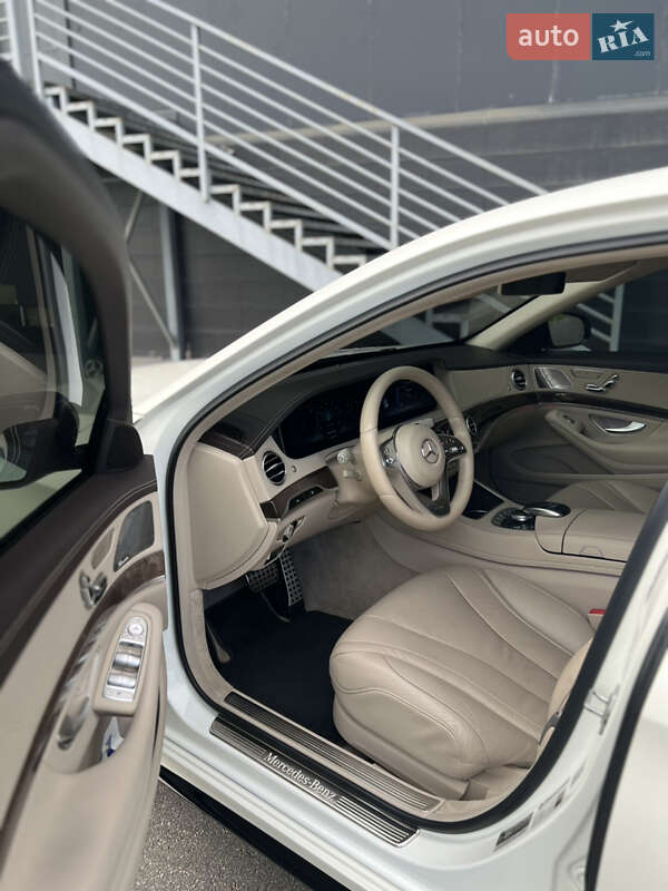 Седан Mercedes-Benz S-Class 2017 в Києві