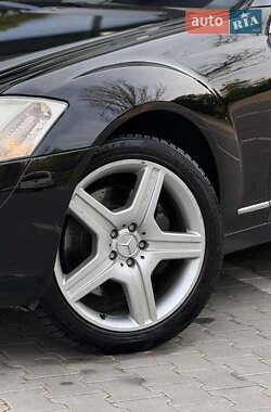 Седан Mercedes-Benz S-Class 2008 в 
