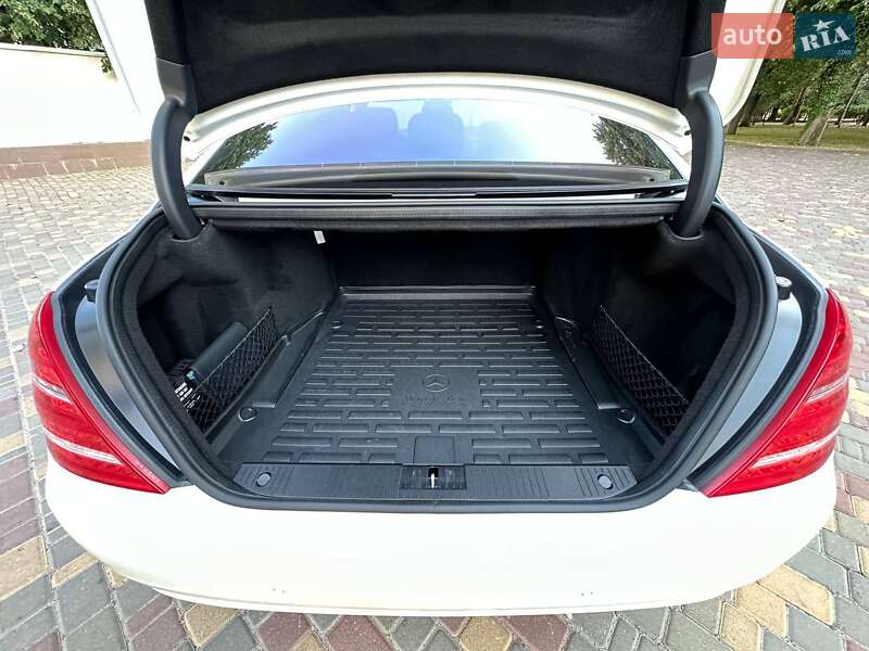 Седан Mercedes-Benz S-Class 2012 в Одессе