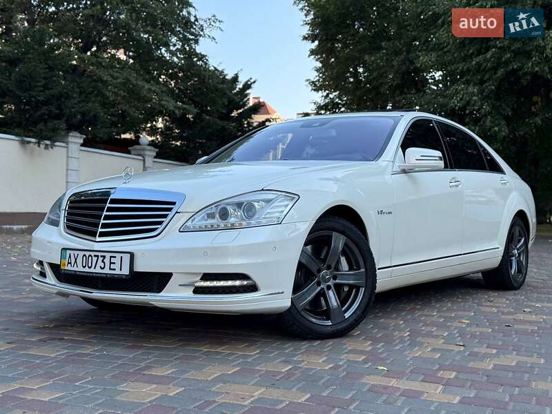 Седан Mercedes-Benz S-Class 2012 в Одессе