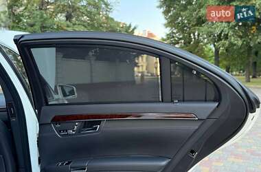 Седан Mercedes-Benz S-Class 2012 в 