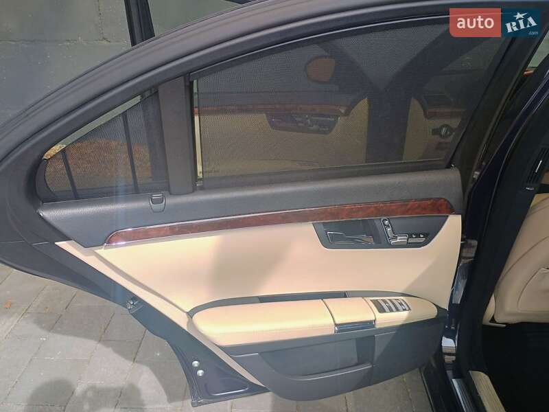 Седан Mercedes-Benz S-Class 2006 в Києві