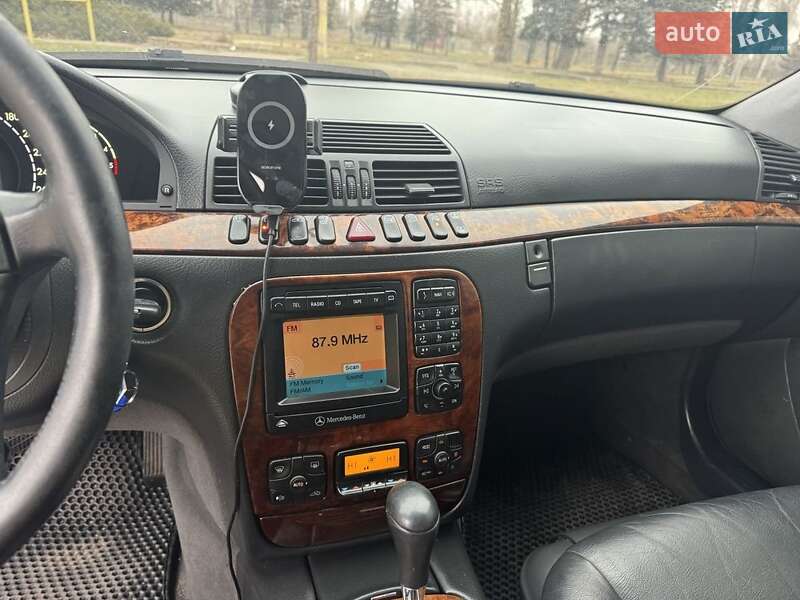 Седан Mercedes-Benz S-Class 2001 в Львове