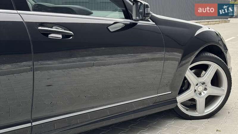 Седан Mercedes-Benz S-Class 2009 в Стрию
