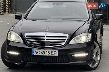 Седан Mercedes-Benz S-Class 2009 в 