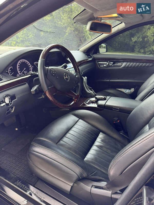 Седан Mercedes-Benz S-Class 2012 в Днепре