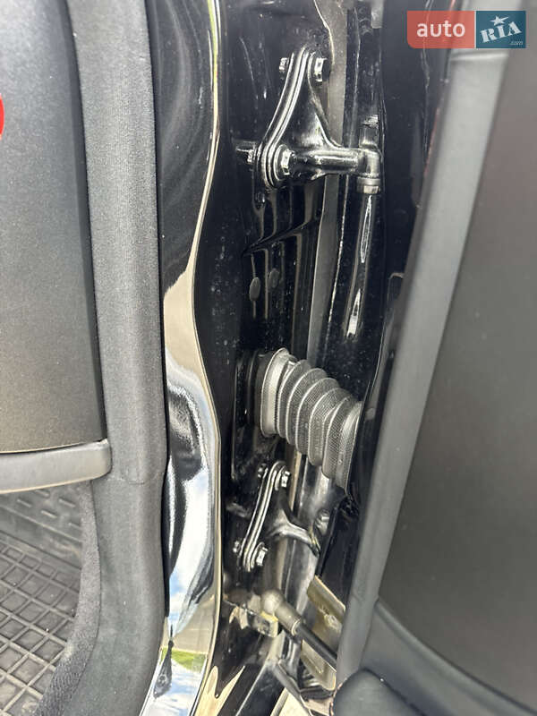 Седан Mercedes-Benz S-Class 2012 в Днепре