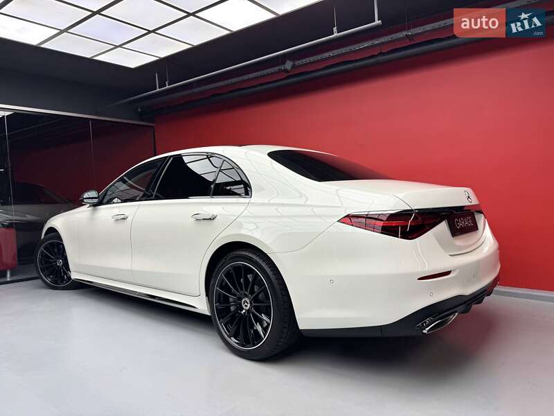 Седан Mercedes-Benz S-Class 2023 в Киеве
