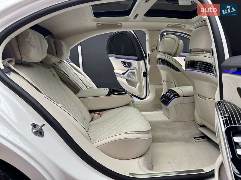 Седан Mercedes-Benz S-Class 2023 в Киеве