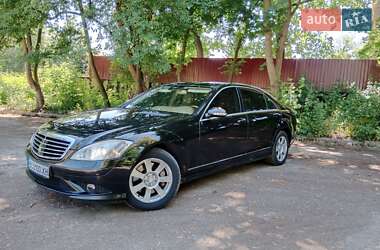 Седан Mercedes-Benz S-Class 2007 в 