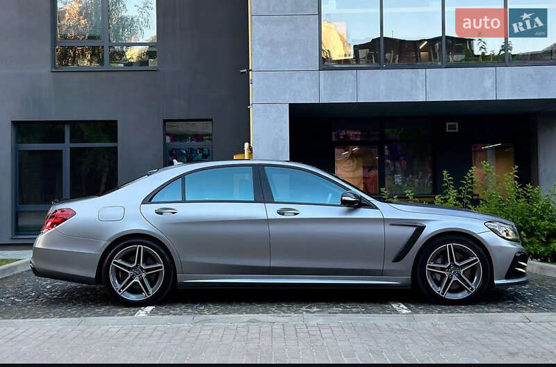 Седан Mercedes-Benz S-Class 2015 в Львове