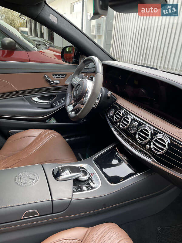 Седан Mercedes-Benz S-Class 2018 в Ровно