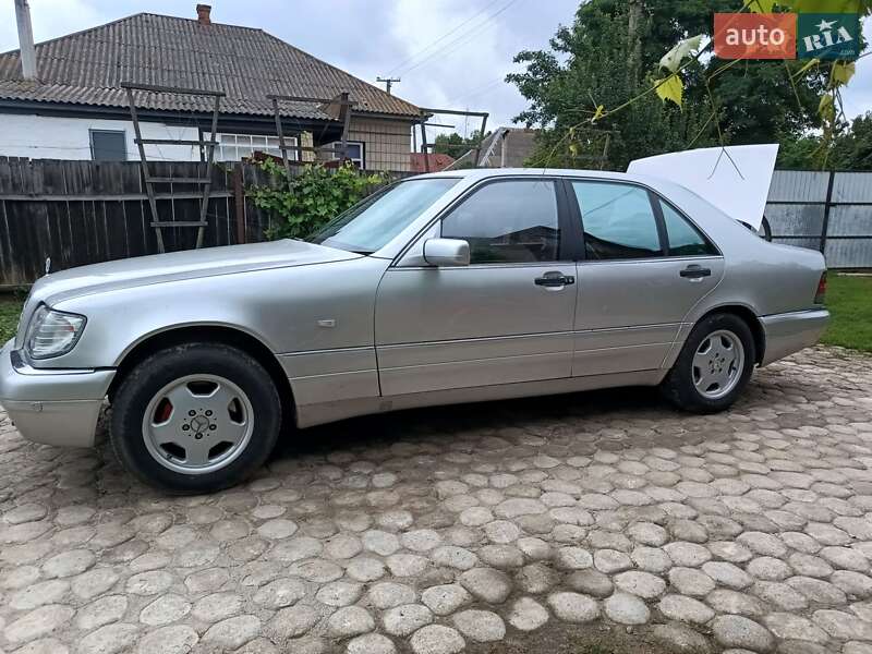 Седан Mercedes-Benz S-Class 1997 в Ічні