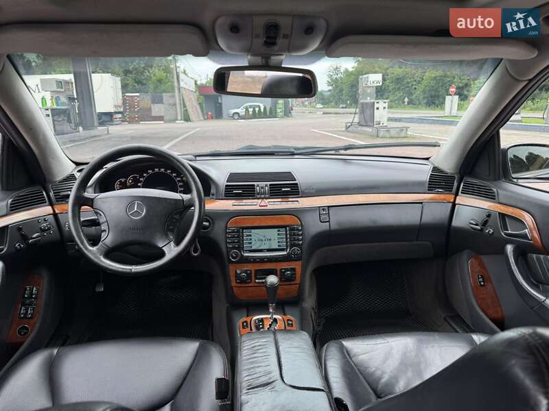 Седан Mercedes-Benz S-Class 2004 в Кутах