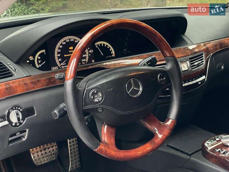 Седан Mercedes-Benz S-Class 2008 в Киеве