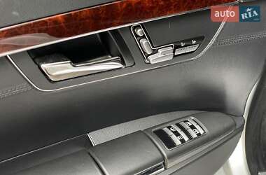 Седан Mercedes-Benz S-Class 2008 в 