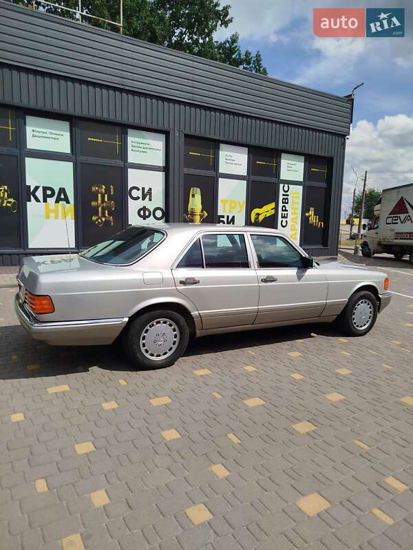 Седан Mercedes-Benz S-Class 1988 в Білій Церкві