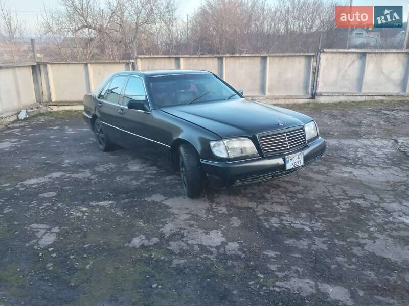 Седан Mercedes-Benz S-Class 1993 в Золочеве