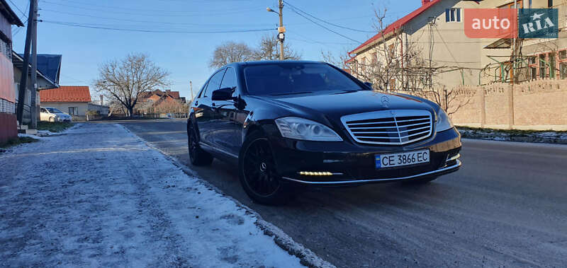Mercedes-Benz S-Class 2013