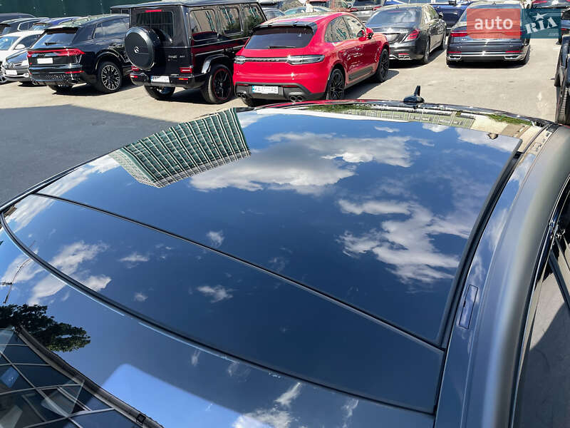 Седан Mercedes-Benz S-Class 2016 в Києві