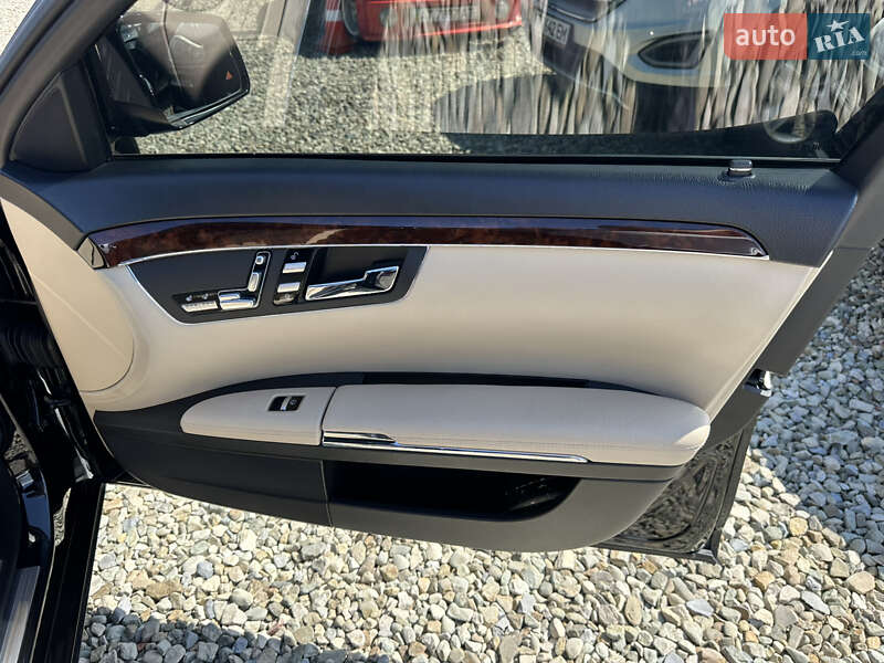 Седан Mercedes-Benz S-Class 2010 в Ивано-Франковске