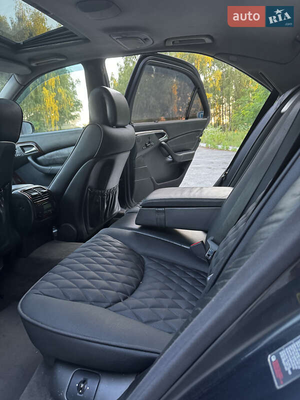 Седан Mercedes-Benz S-Class 2003 в Славуте фото 7 Седан Mercedes-Benz S-Class 2003 в Славуте