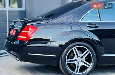 Седан Mercedes-Benz S-Class 2011 в 