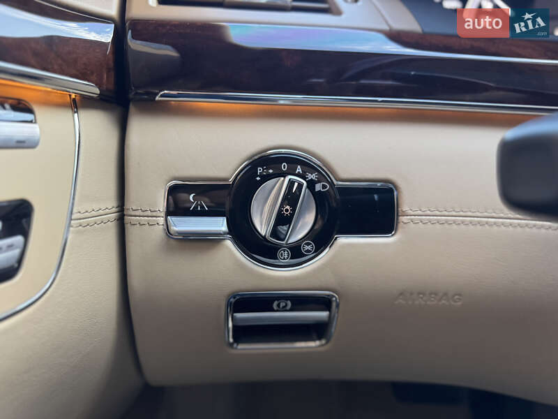 Седан Mercedes-Benz S-Class 2011 в Мукачево