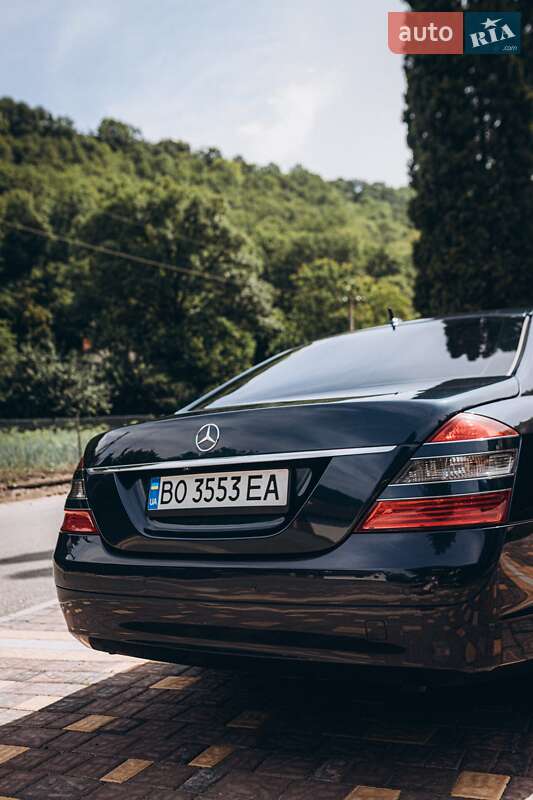 Седан Mercedes-Benz S-Class 2006 в Залещиках