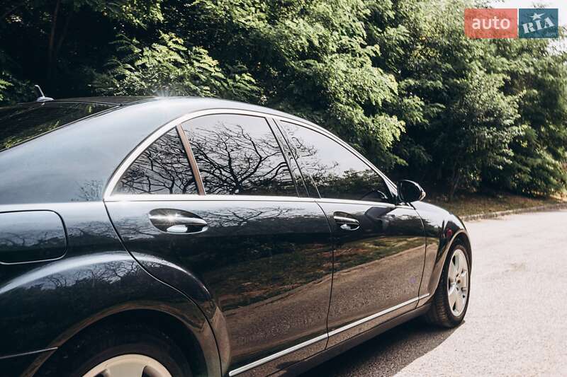 Седан Mercedes-Benz S-Class 2006 в Залещиках