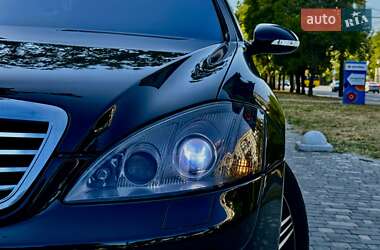 Седан Mercedes-Benz S-Class 2006 в 