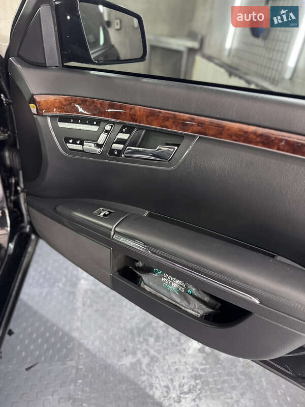 Седан Mercedes-Benz S-Class 2010 в Киеве