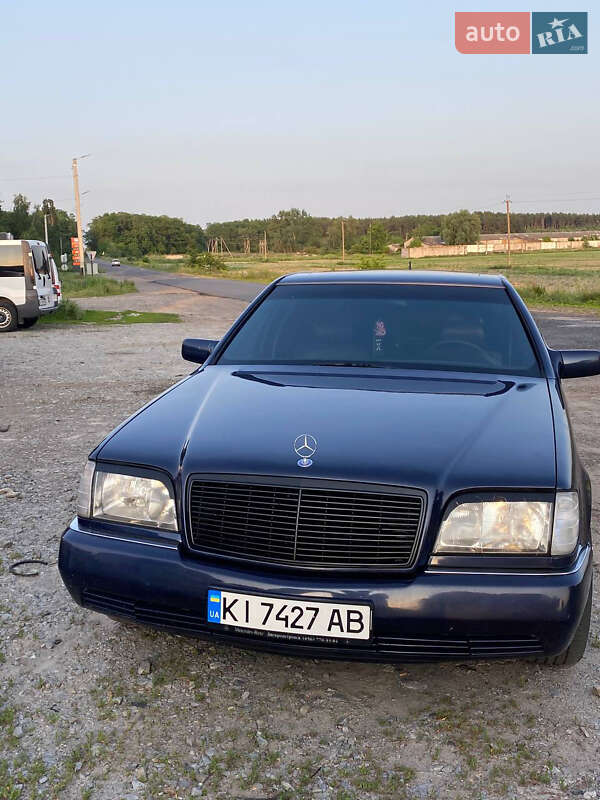 Mercedes-Benz S-Class 1995