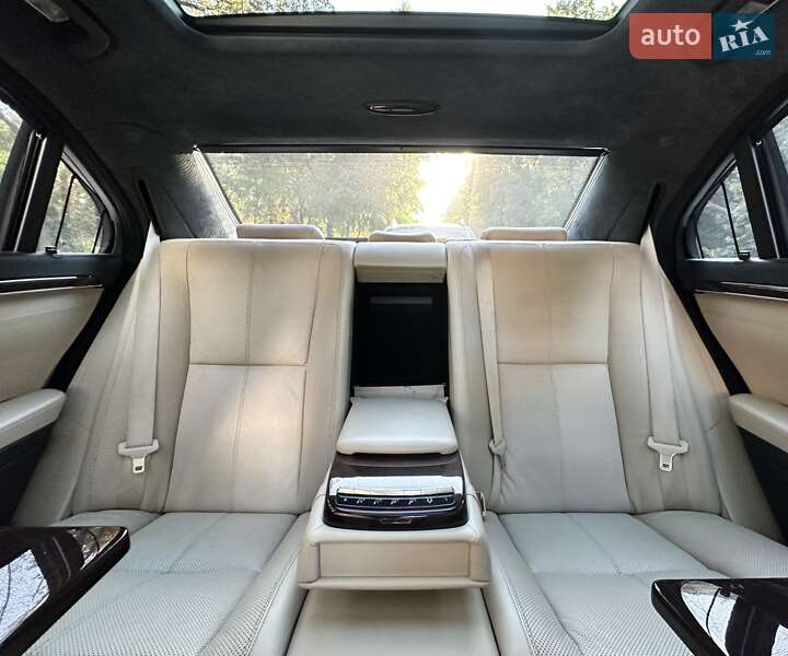 Седан Mercedes-Benz S-Class 2006 в Киеве