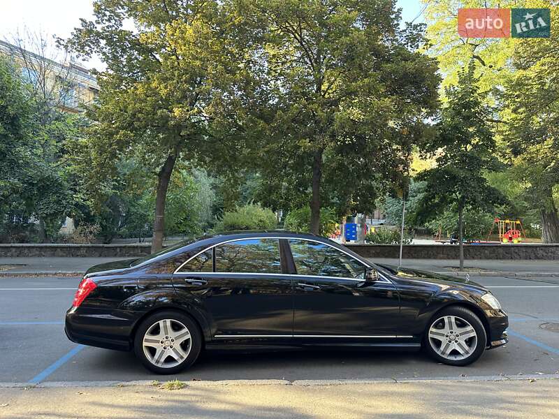 Седан Mercedes-Benz S-Class 2006 в Киеве