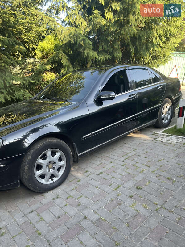 Седан Mercedes-Benz S-Class 2005 в Львове фото 4 Седан Mercedes-Benz S-Class 2005 в Львове