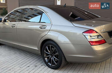 Седан Mercedes-Benz S-Class 2008 в 