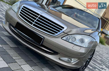 Седан Mercedes-Benz S-Class 2008 в 