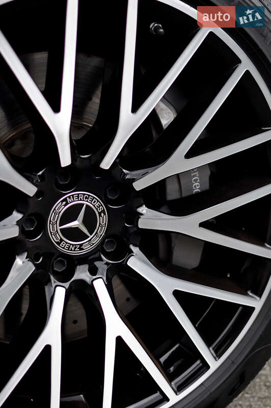 Седан Mercedes-Benz S-Class 2022 в Києві